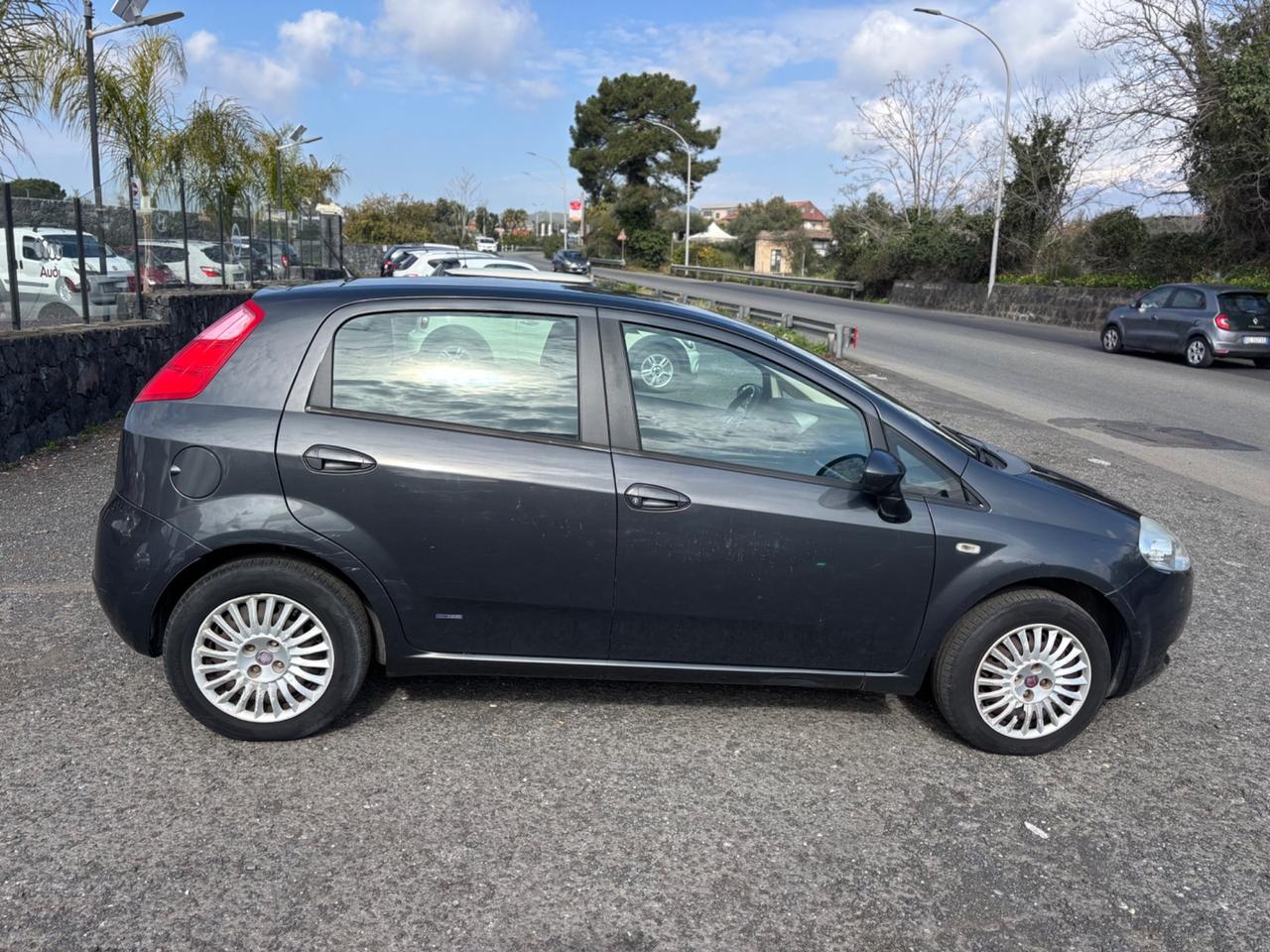 Fiat Grande Punto 1.4 5 porte Dynamic
