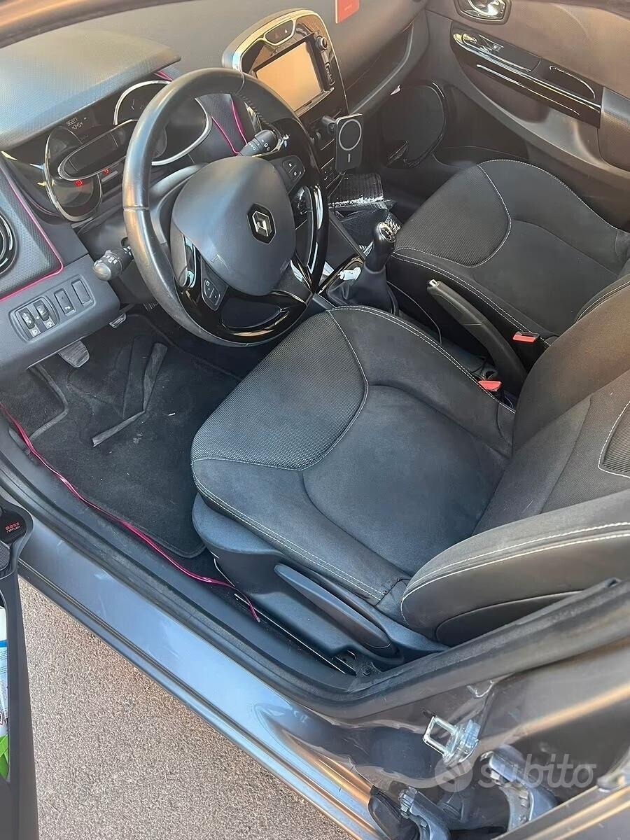 RENAULT CLIO 1,5 dCi-UNICA PROPRIET-4 REVISIONI