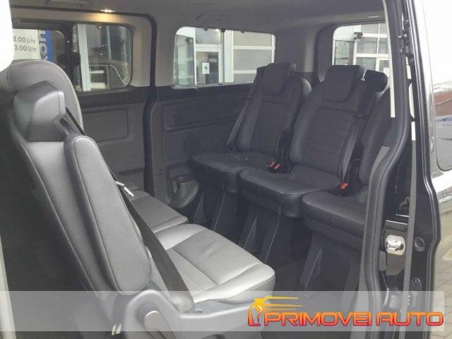 FORD Tourneo Custom 320 2.0 TDCi 130CV PL Titanium