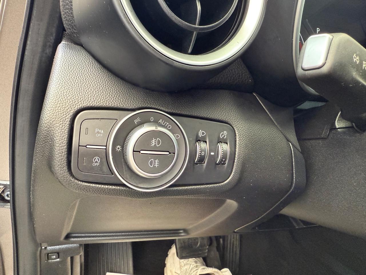 Alfa Romeo Giulia 2.2 Turbodiesel 150 CV AT8 Super