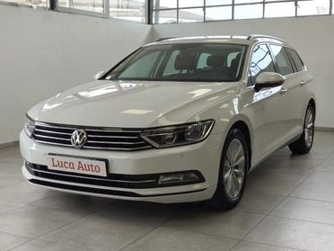 VOLKSWAGEN Passat Variant 2.0 TDI DSG *SCHERMO 9,2"*TAGLIANDI*UNICO PROP.*