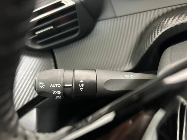 PEUGEOT 2008 PureTech 100 S&S Allure VISION PACK & DRIVE ASSIST