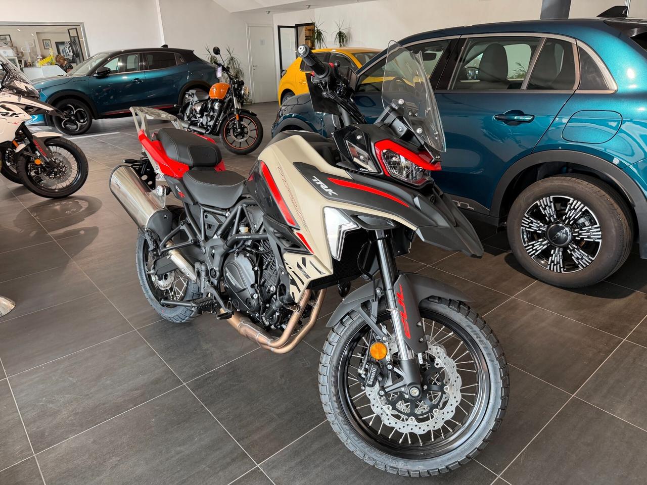Benelli TRK 702x Tris di Valigie NUOVA Prezzo promo tasso zero