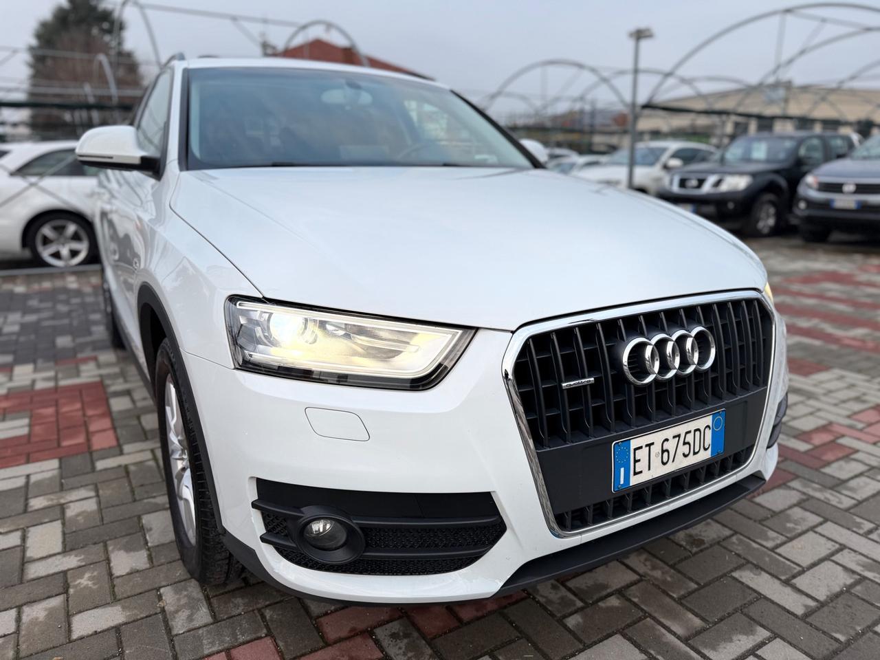 Audi Q3 2.0 TDI quattro S tronic 140CV TETTO APRIBILE