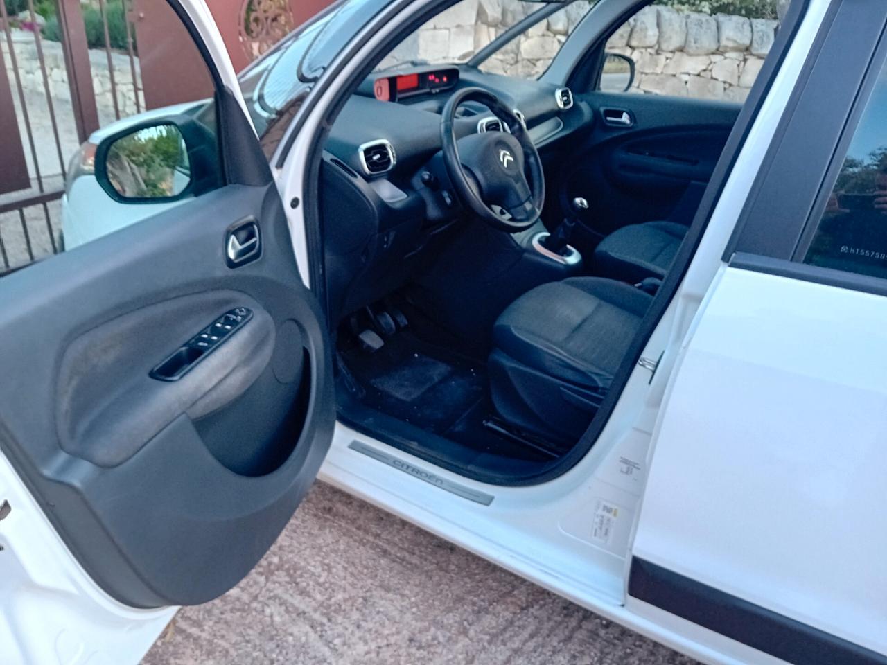 Citroen C3 Picasso C3 Picasso BlueHDi 100 autocarro n1