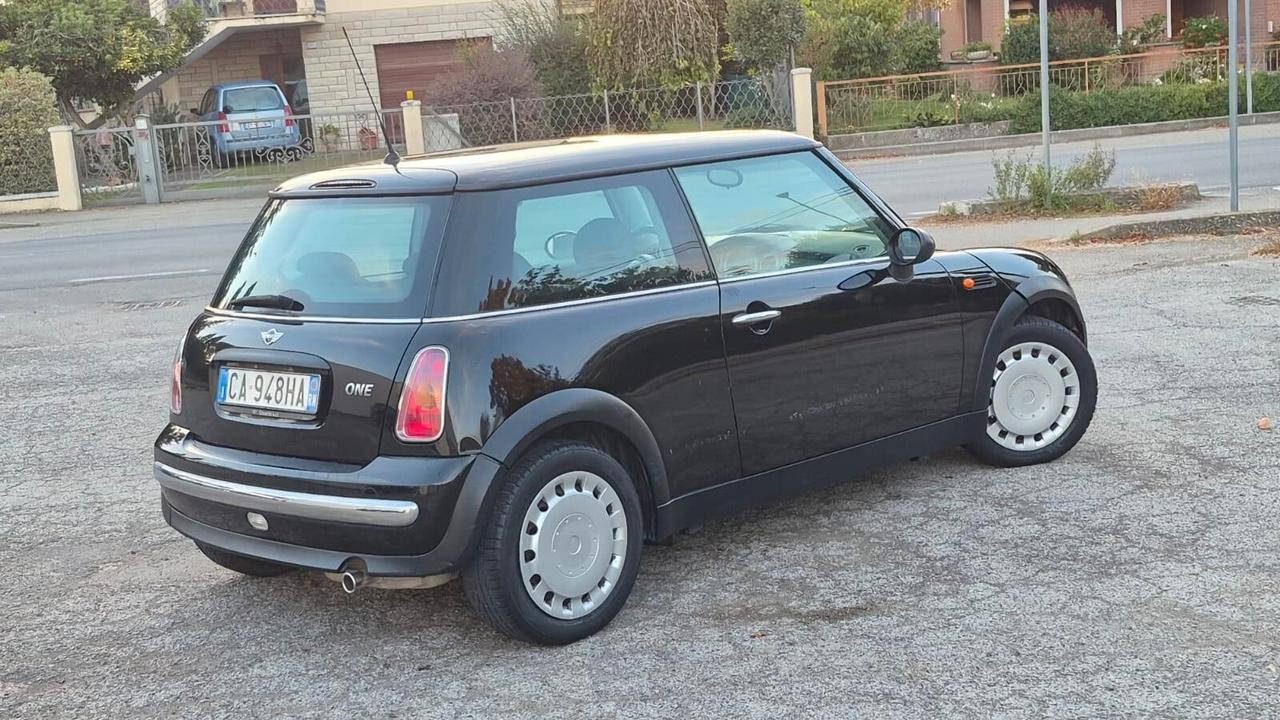 Mini 1.6 16V One de luxe