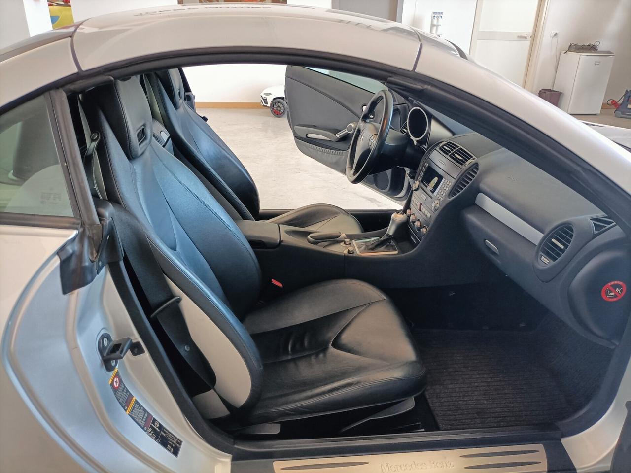 Mercedes-benz GPL SLK 200 Kompressor CV 163 cat 04/2004