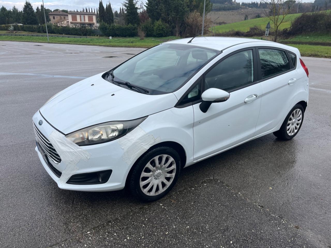 Ford Fiesta 1.5 TDCi 75CV 5 porte Titanium