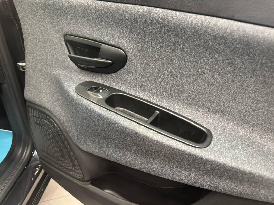 Lancia Ypsilon III 1.0 firefly hybrid Silver s&s 70cv