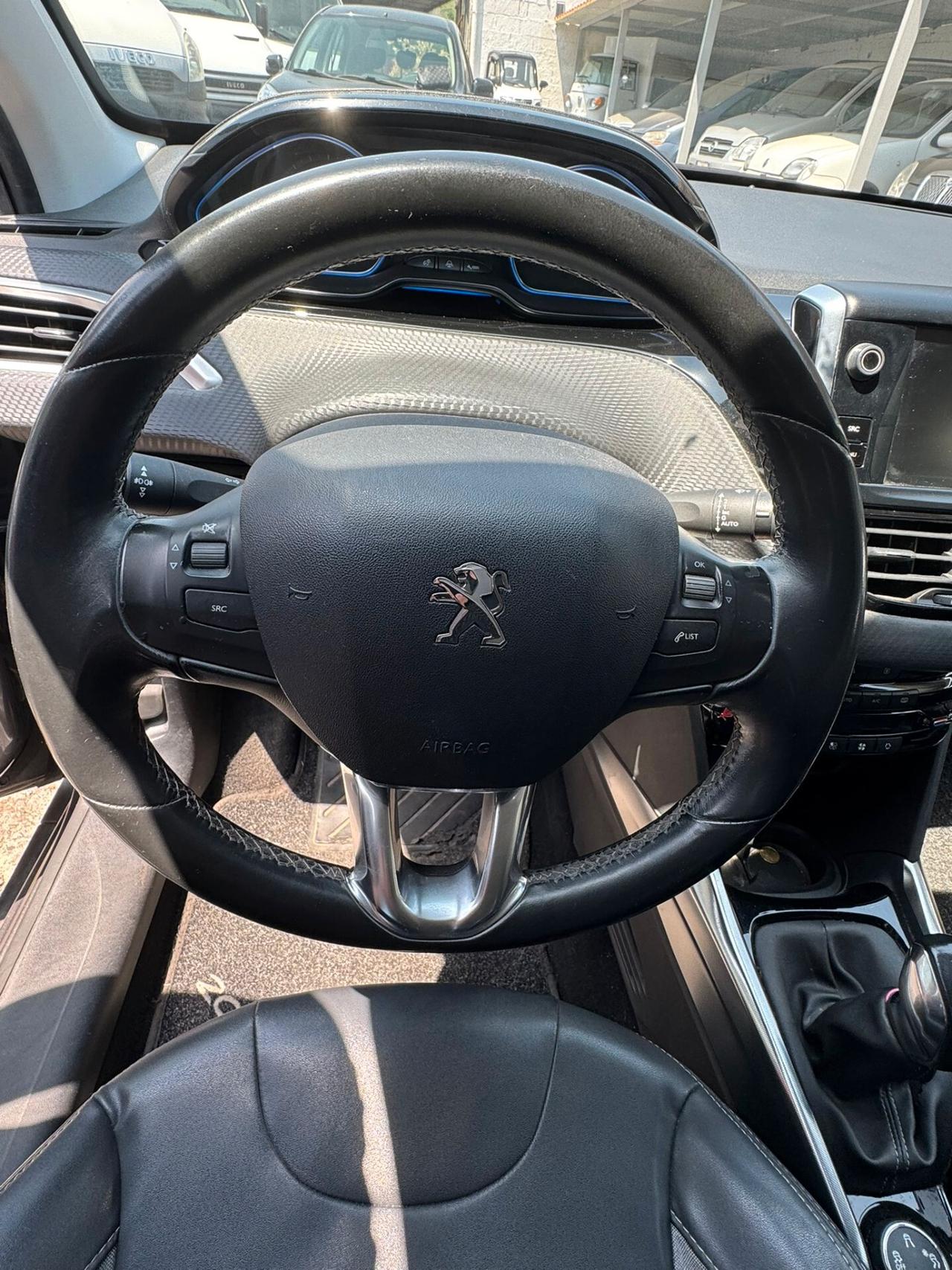 Peugeot 2008 1.6 e-HDi 92 CV Stop&Start Allure