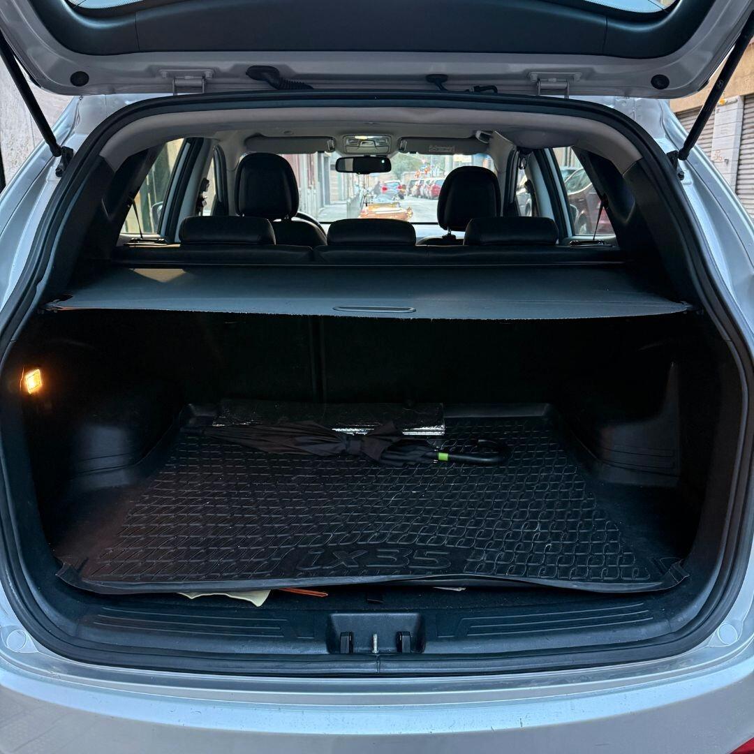 Hyundai iX35 1.7 CRDi 2WD Xpossible