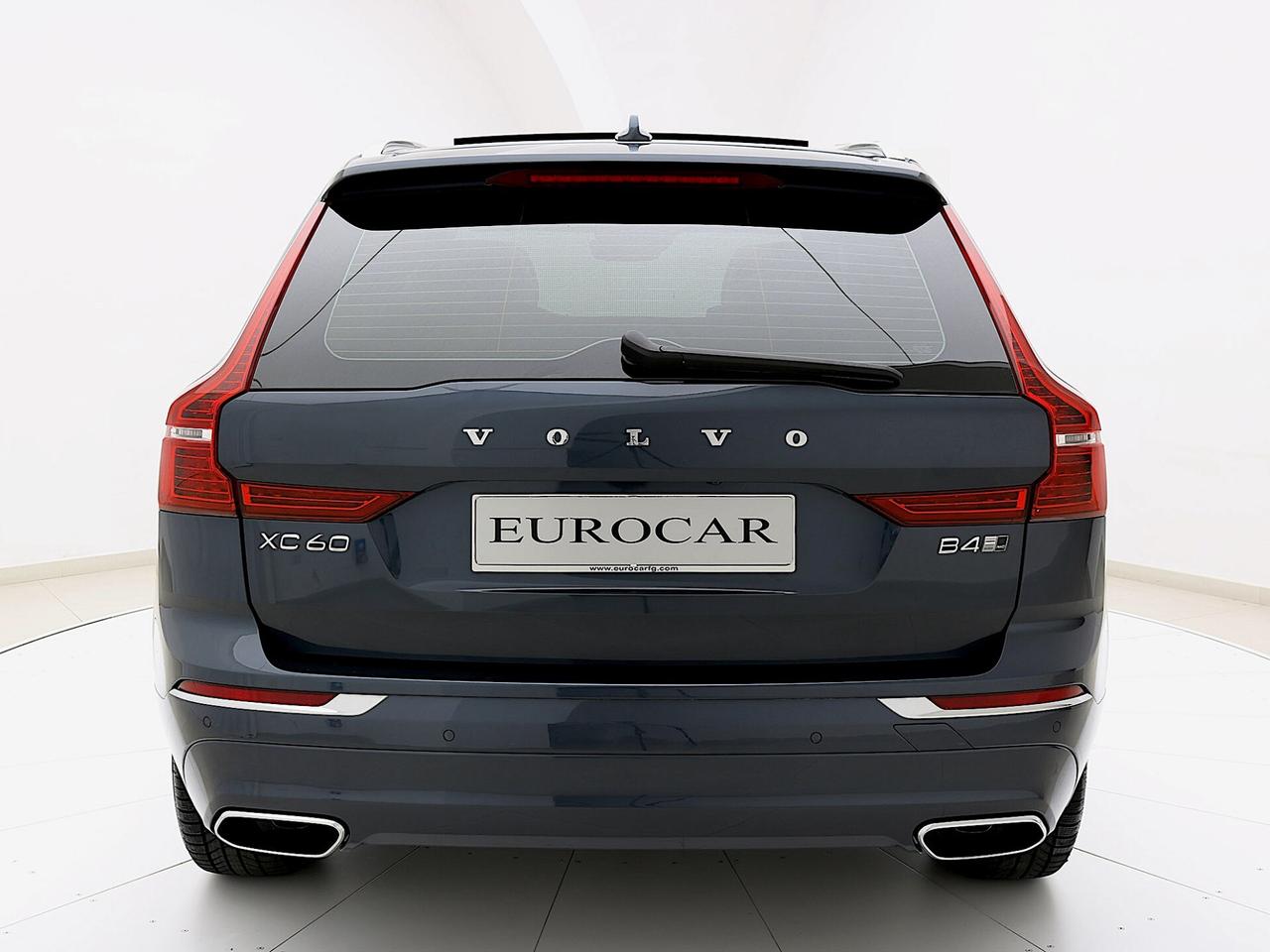 Volvo XC60 B4 AWD Inscription TETTO APRIBILE