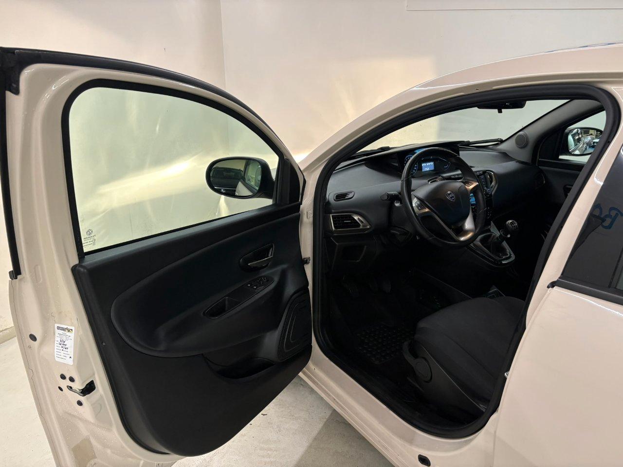 Lancia Ypsilon 5 Porte Ypsilon 1.2 Gold 69cv my16