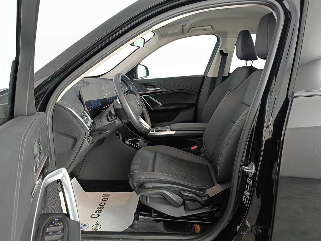 BMW X1 U11 - X1 sdrive20i mhev 48V X-Line auto