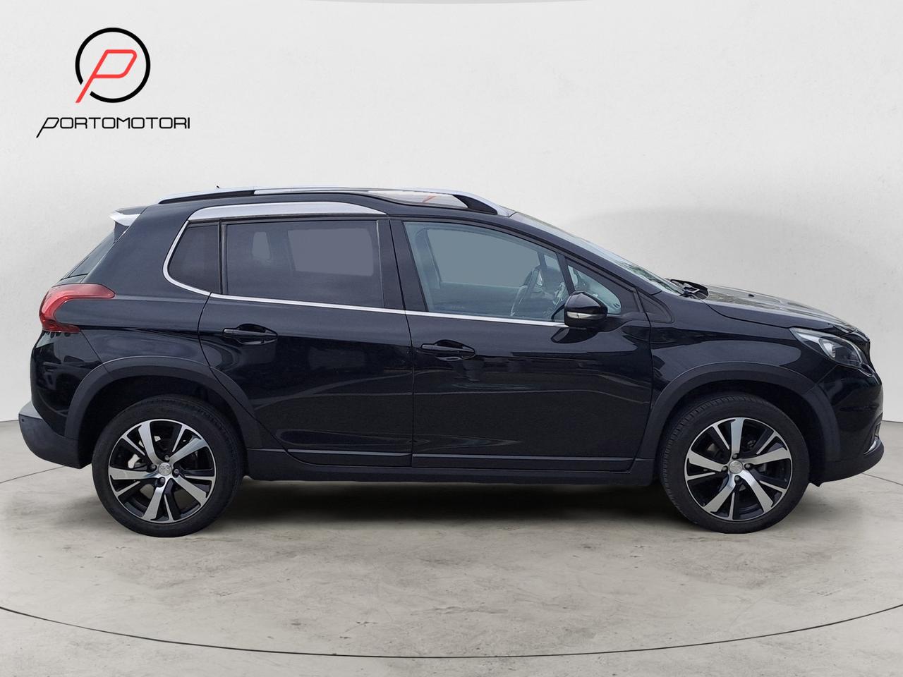 PEUGEOT 2008 - BlueHDi 100 Allure