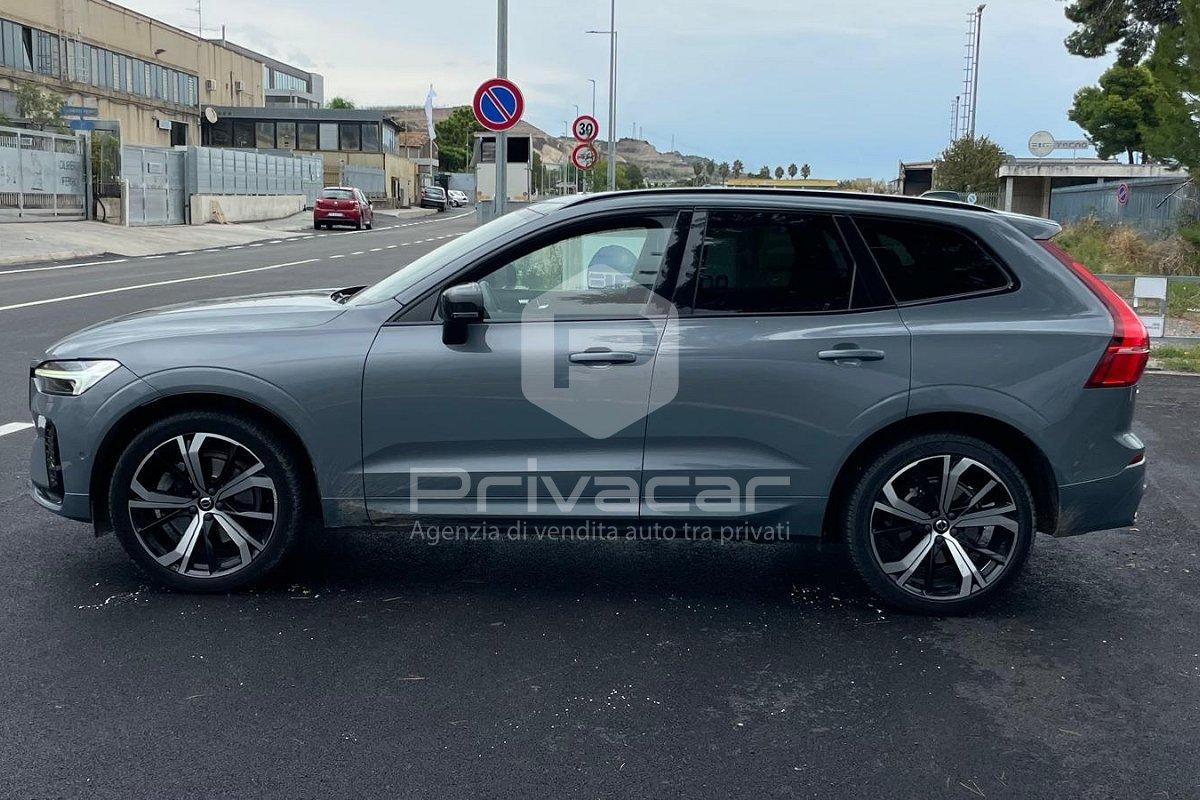 VOLVO XC60 B4 (d) AWD automatico Ultimate Dark N1