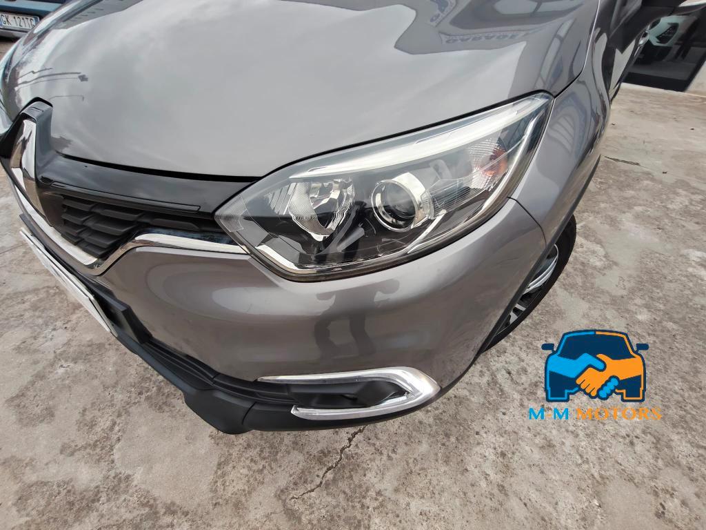 Renault Captur 0.9 tce Life 90cv my18