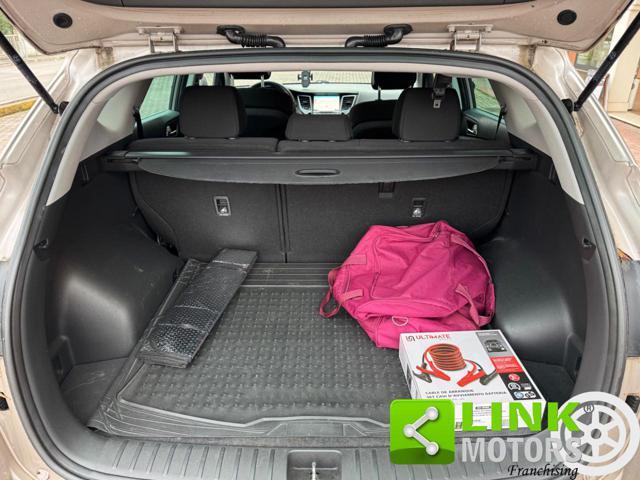 HYUNDAI Tucson 1.7 CRDi XPossible