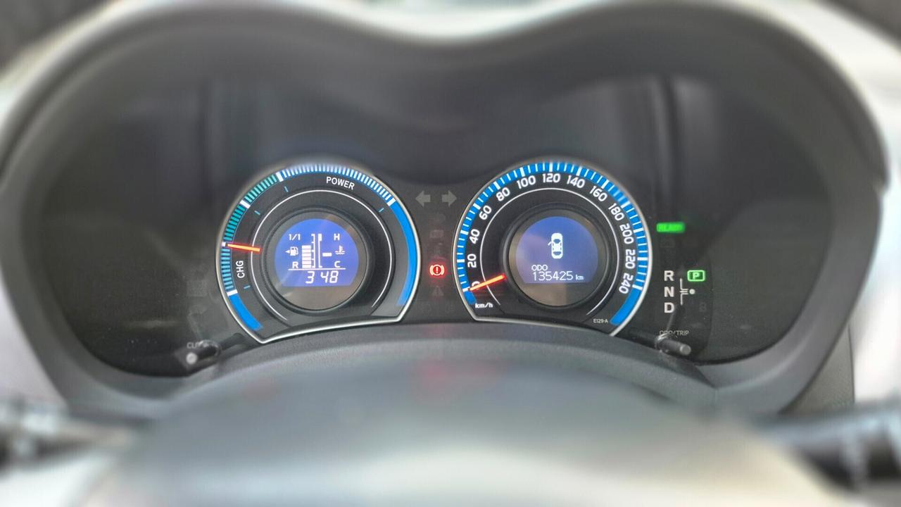 Toyota Auris 1.8 hybrid/Neopatentati/Automatica/SOLO 130.000km