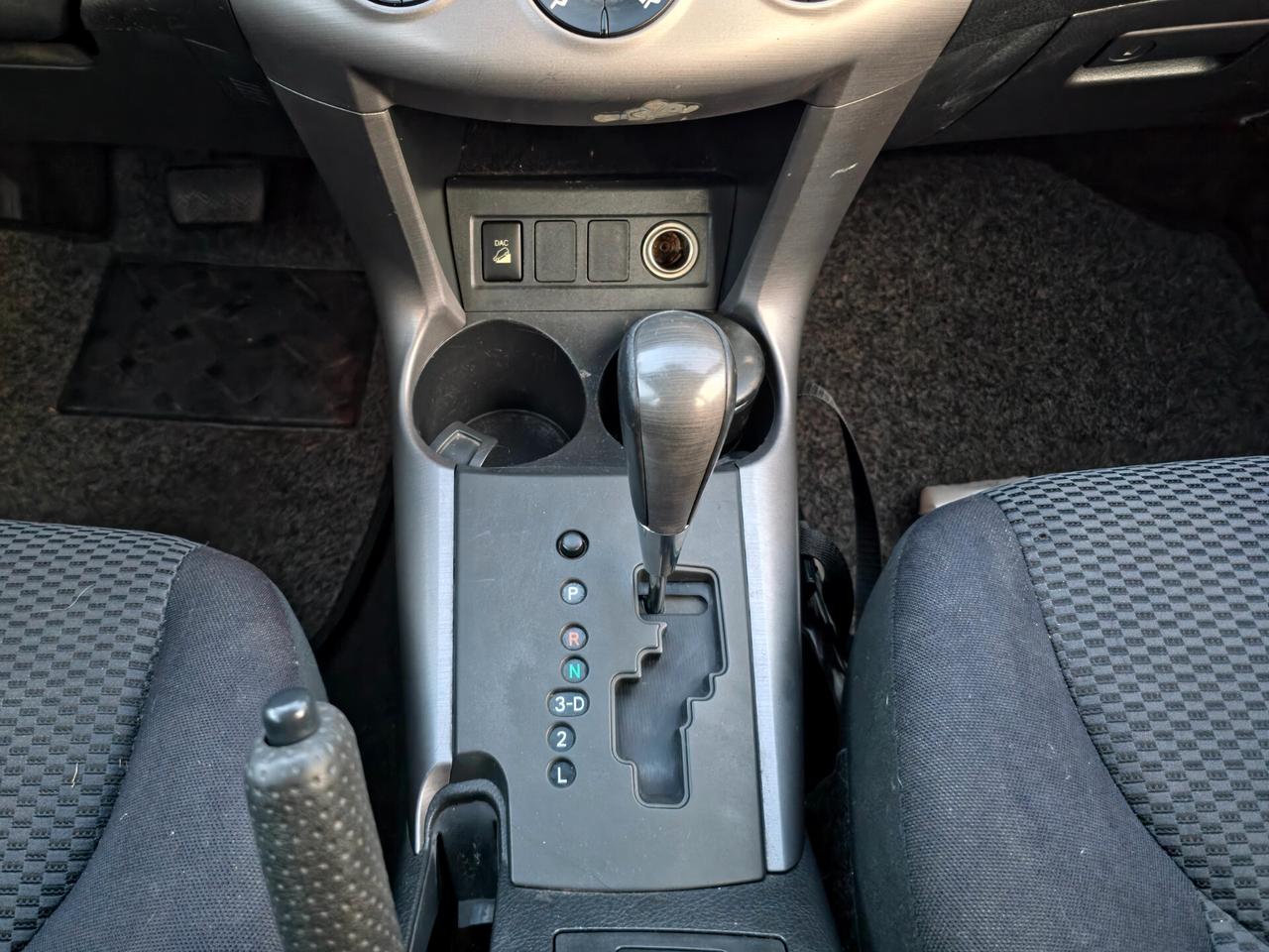 Toyota RAV 4 RAV4 2.0 Luxury CV-152 GPL Automatico E4 2007