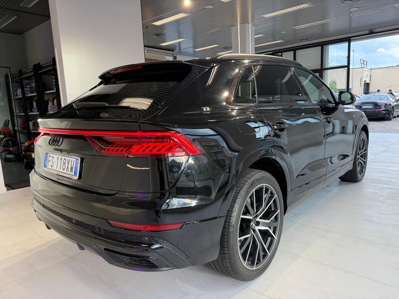 Audi Q8 50 TDI 286 CV quattro tiptronic Sport