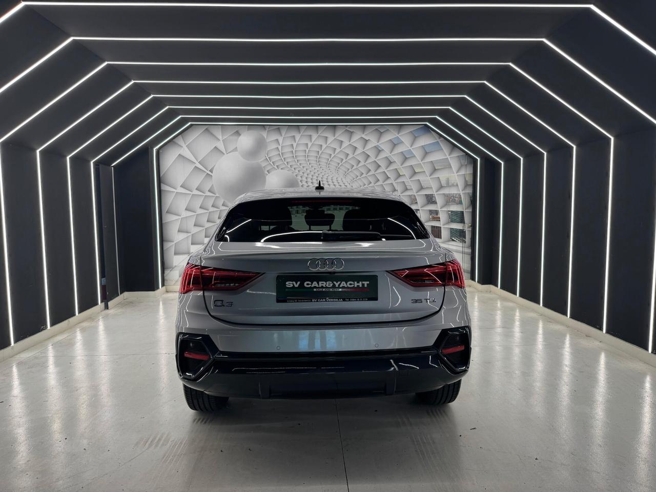 Audi Q3 35 TDI S tronic line edition-KM CERTIFICATI-PERMUTE