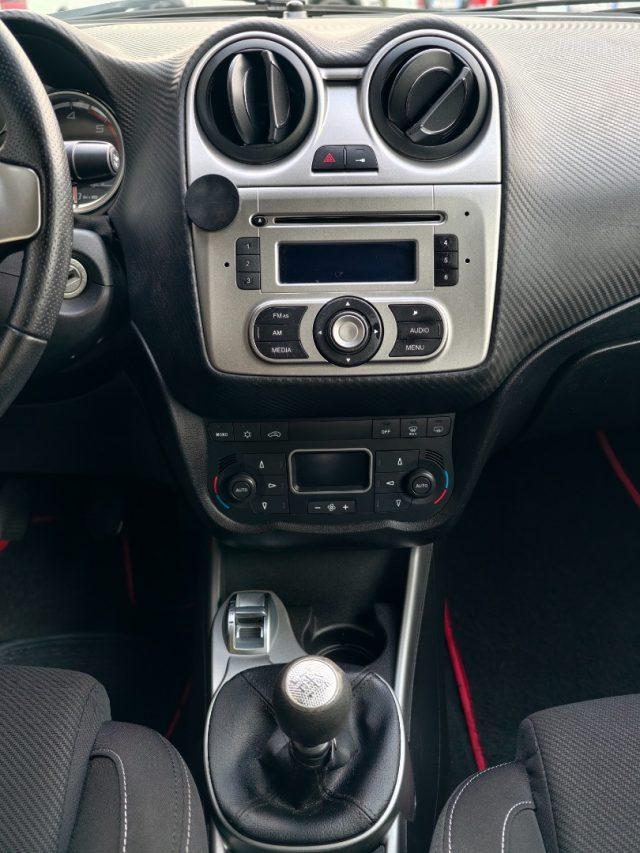 ALFA ROMEO MiTo 1.3 JTDm-2 95 CV Distinctive