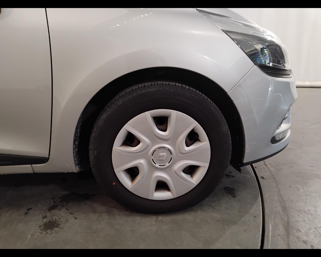 RENAULT Clio IV 2017 - Clio 0.9 tce energy Life Gpl 90cv