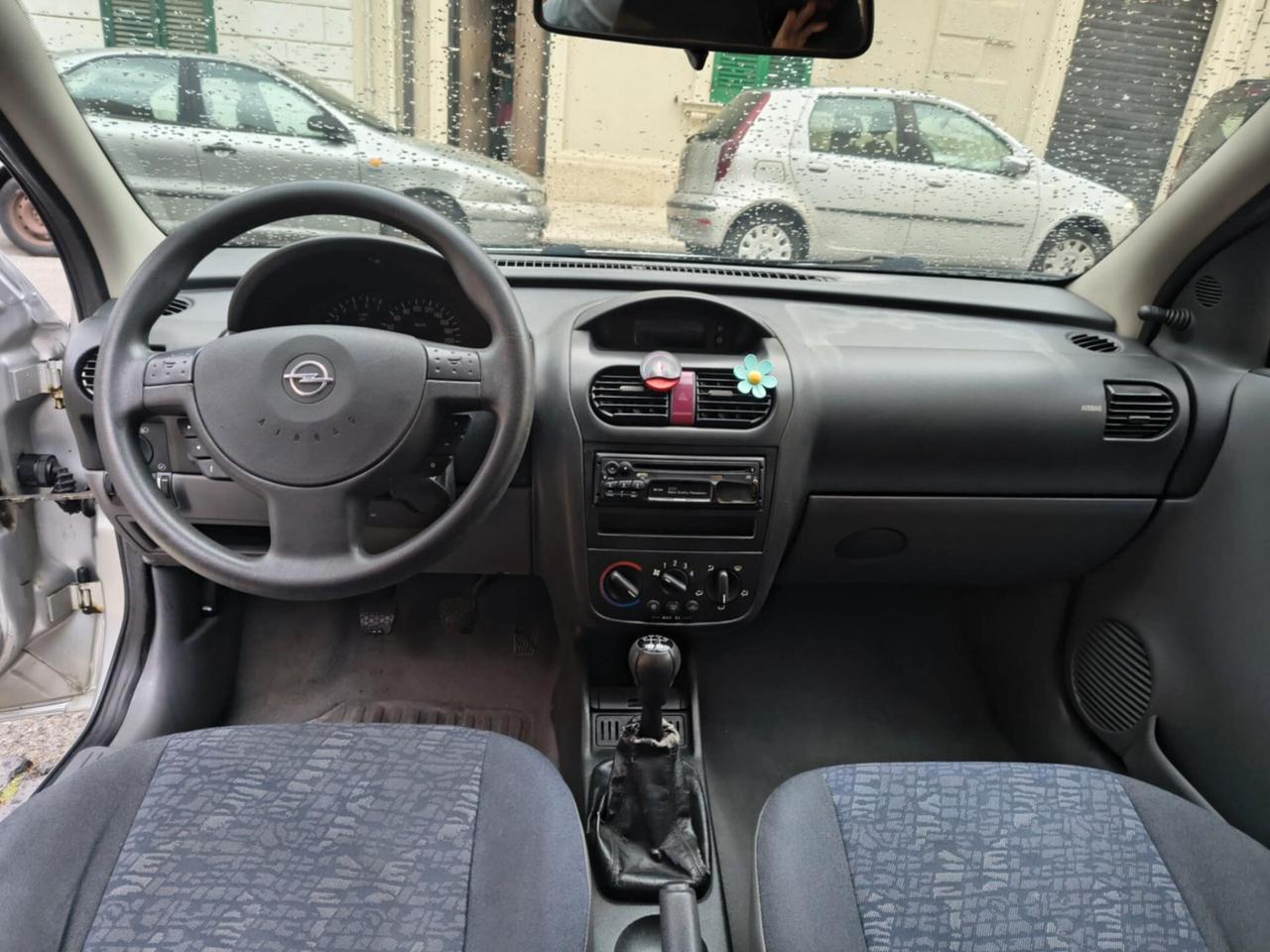 Opel Corsa 1.2i 16V cat 5 porte