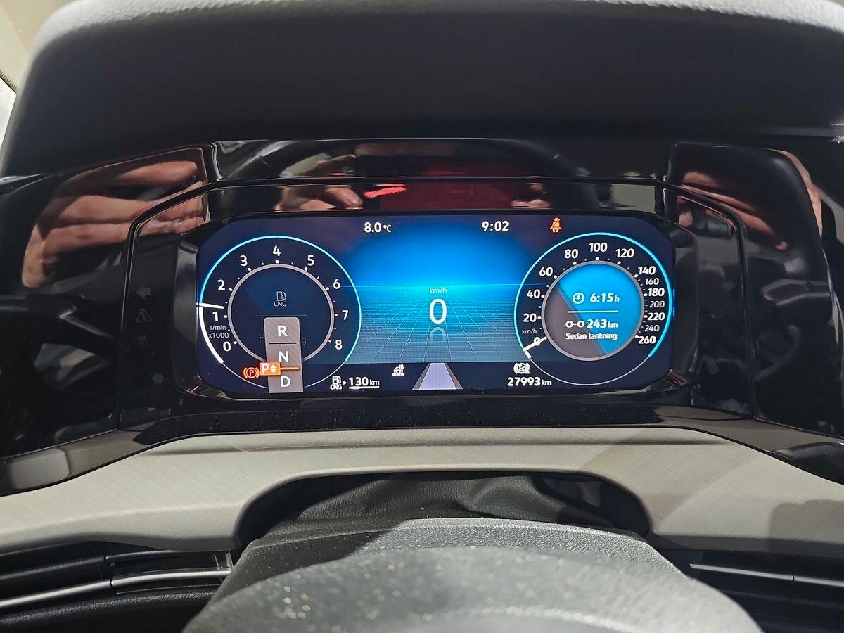 VOLKSWAGEN GOLF 8 1.5 TGI DSG Life