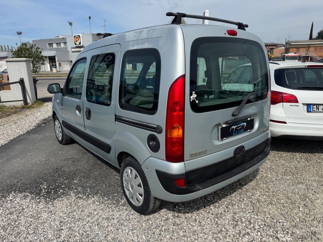 Renault Kangoo 1.2 16V 4p. Pack