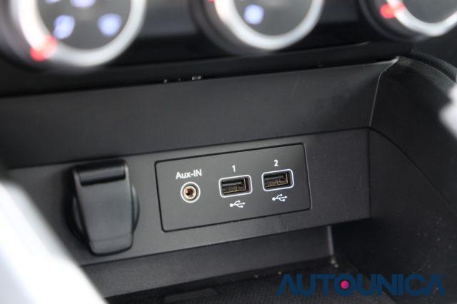 RENAULT Clio TCE 90 CV 5 PORTE BUSINESS NEOPATENTATI