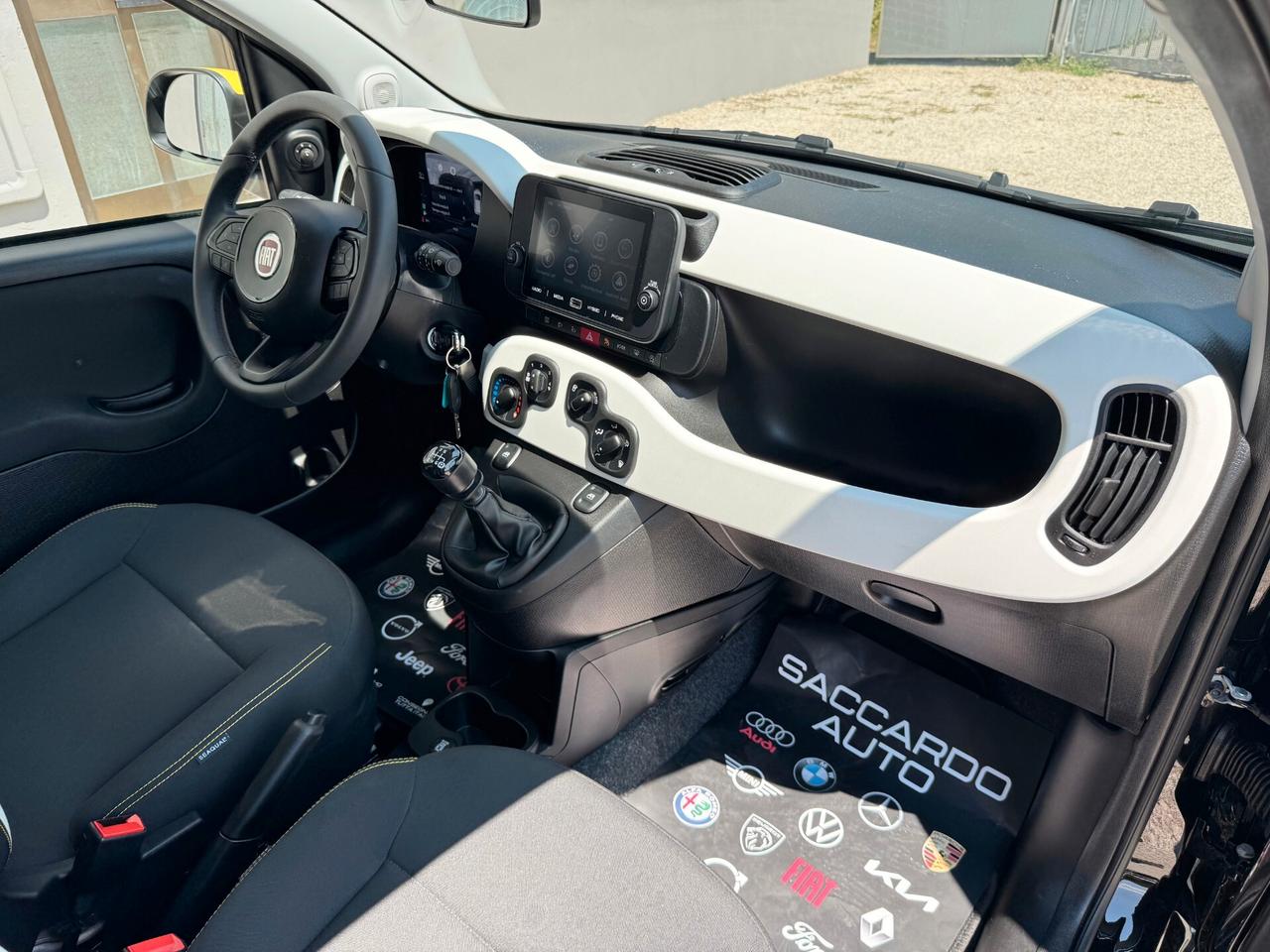 Fiat Panda Pandina 1.0 Hybrid Cross 70cv | PREZZO REALE