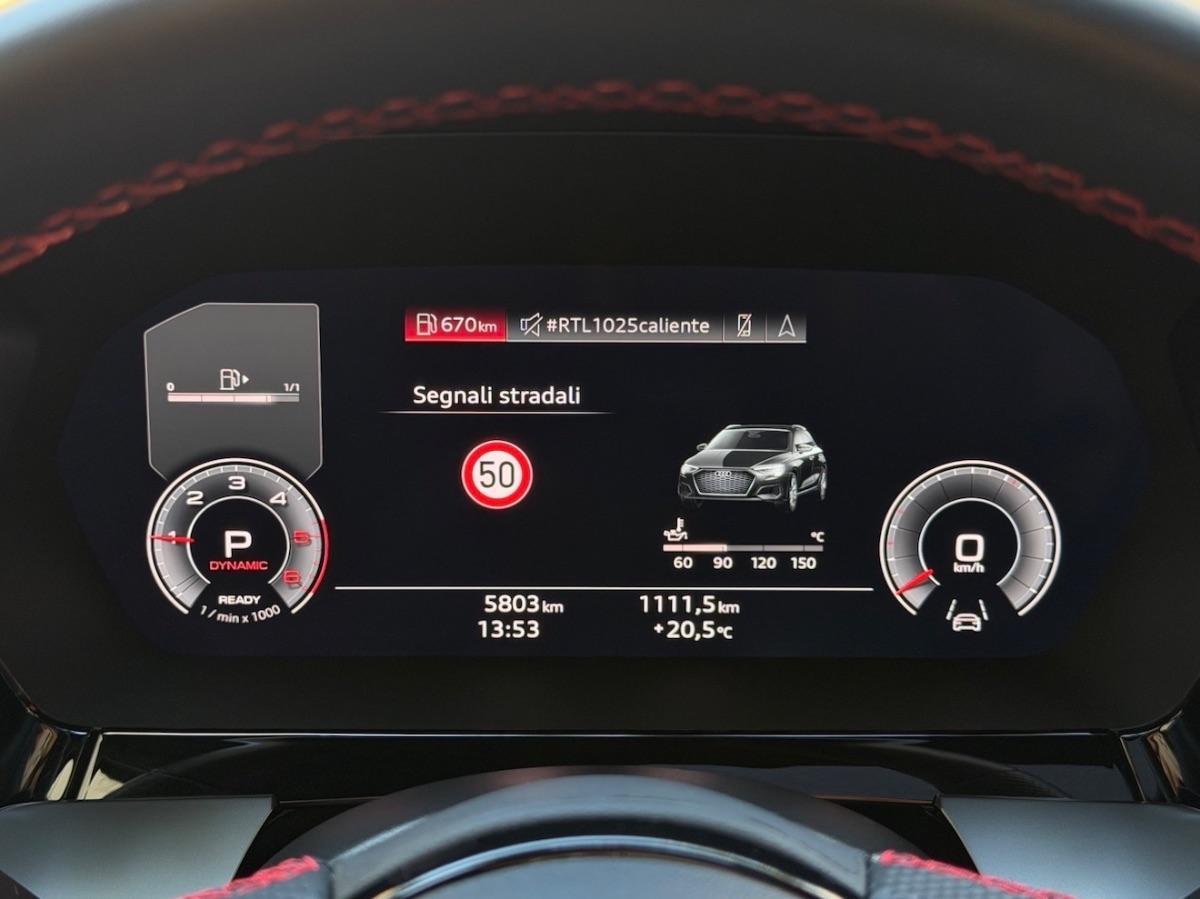Audi A3 Sportback 40TDI 200CV Quattro S-line Identity Black