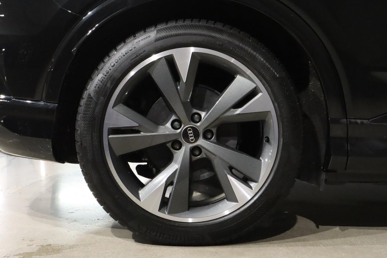 Audi Q4 Etron 50 QUATTRO 300CV S-LINE MATRIX POMPA DI CALORE SONOS