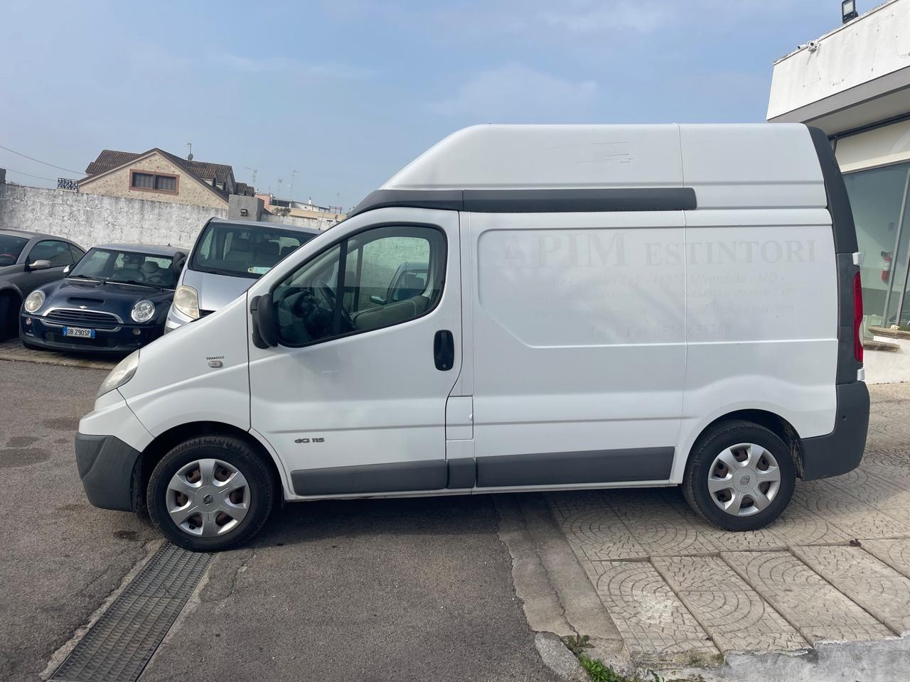 Renault Trafic T29 2.0 dCi/115 PL-TN Furgone tetto alto