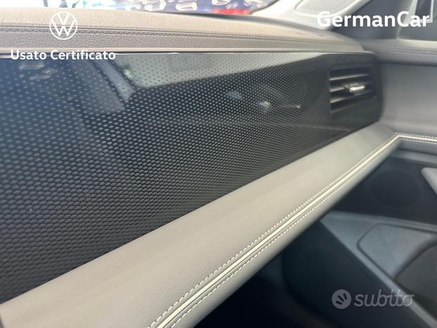 Volkswagen Passat 1.5 tsi ehybrid business 204cv d