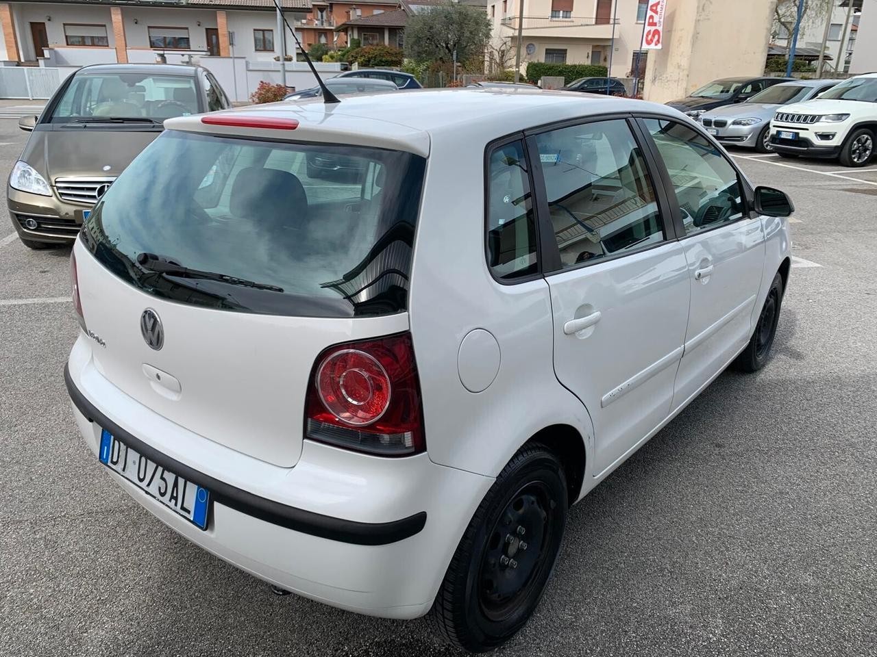 Volkswagen Polo 1.2/60CV 5p. United