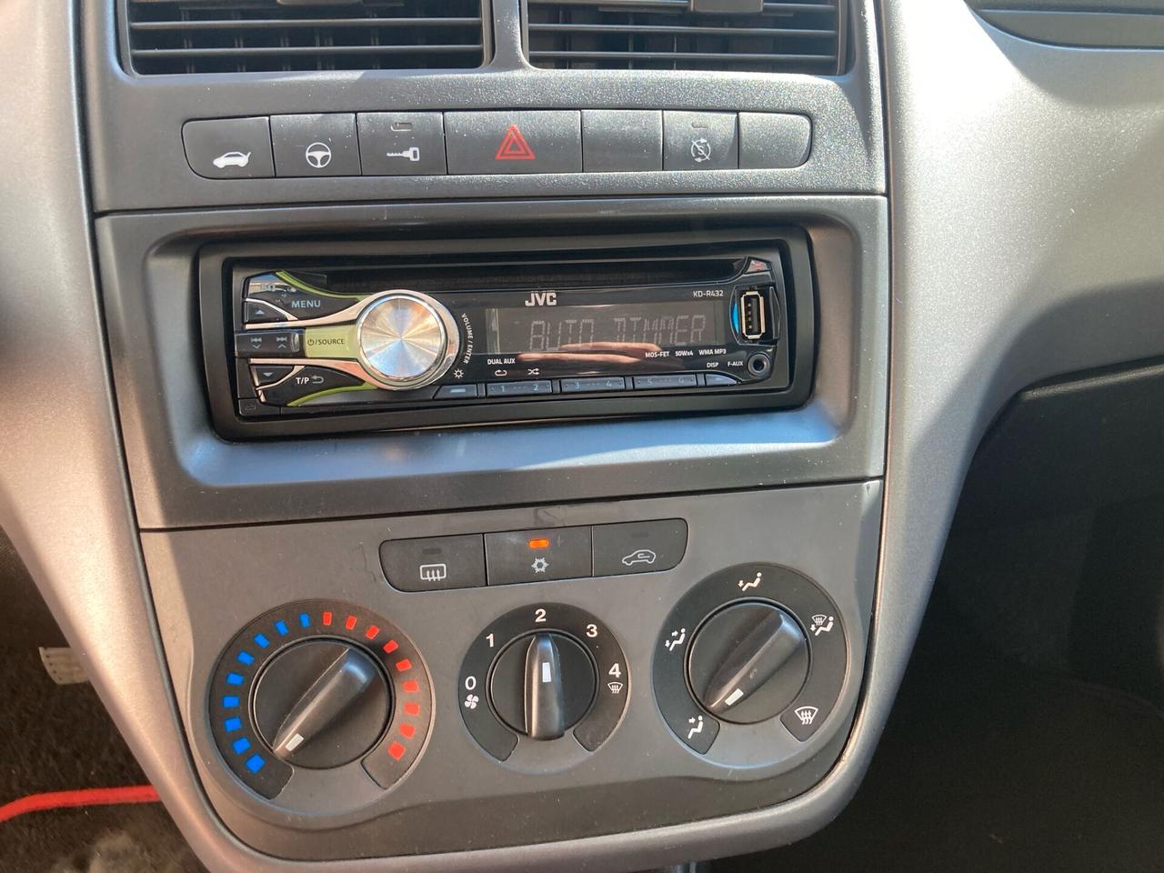 Fiat Grande Punto 1.3 MJT -X NEOPATENTATI- 2011