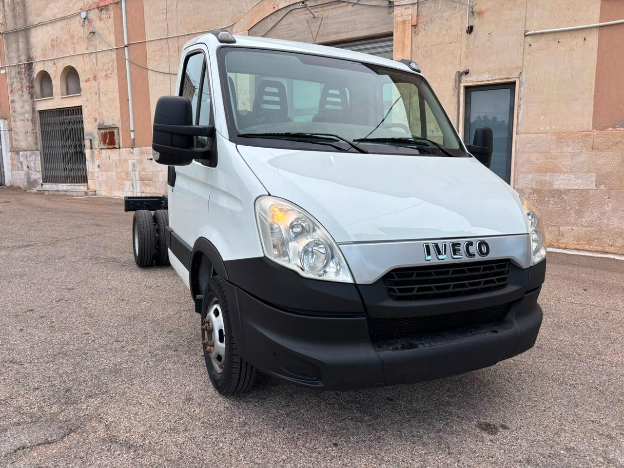 Iveco DAILY 35C11 79.000KM
