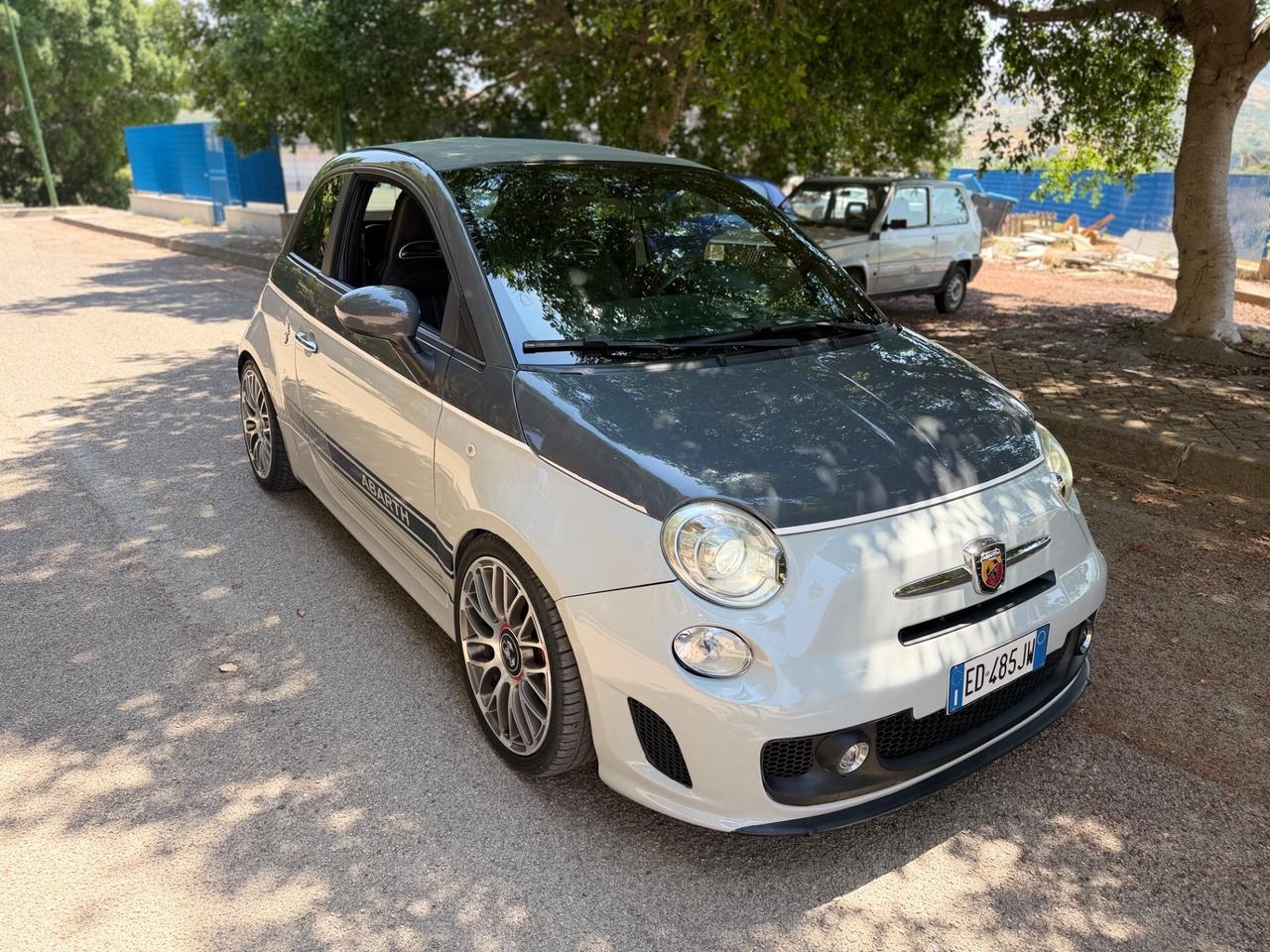 Abarth 500 C 1.4 Turbo T-Jet MTA Bicolore