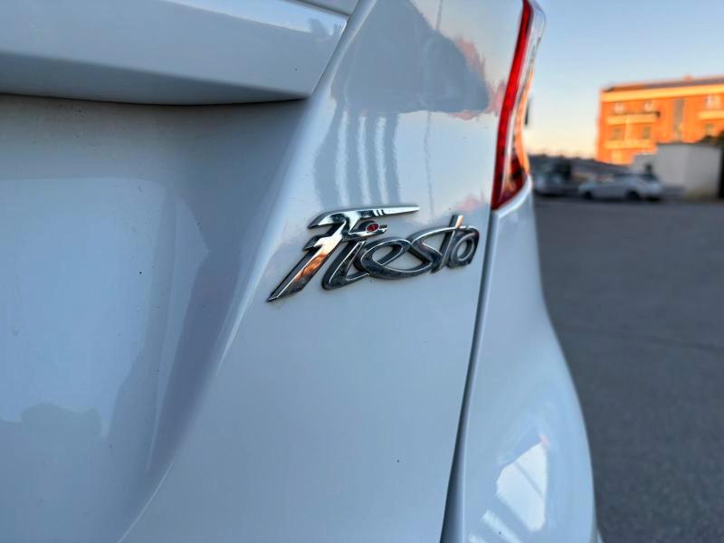 Ford Fiesta Fiesta 5p 1.2 BENZ 60 CV ADATTA NEOPATENTATI