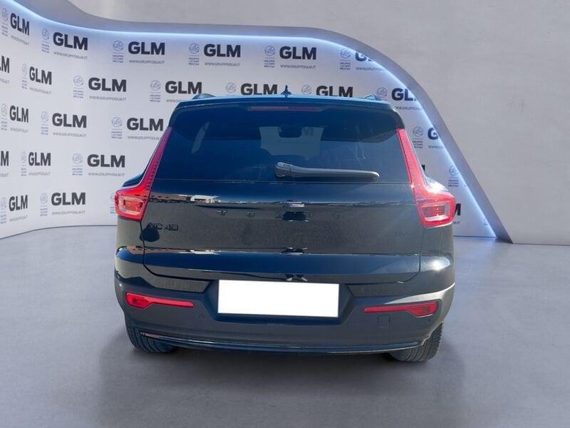Volvo XC40 B3 MHEV Plus Black Edition aut