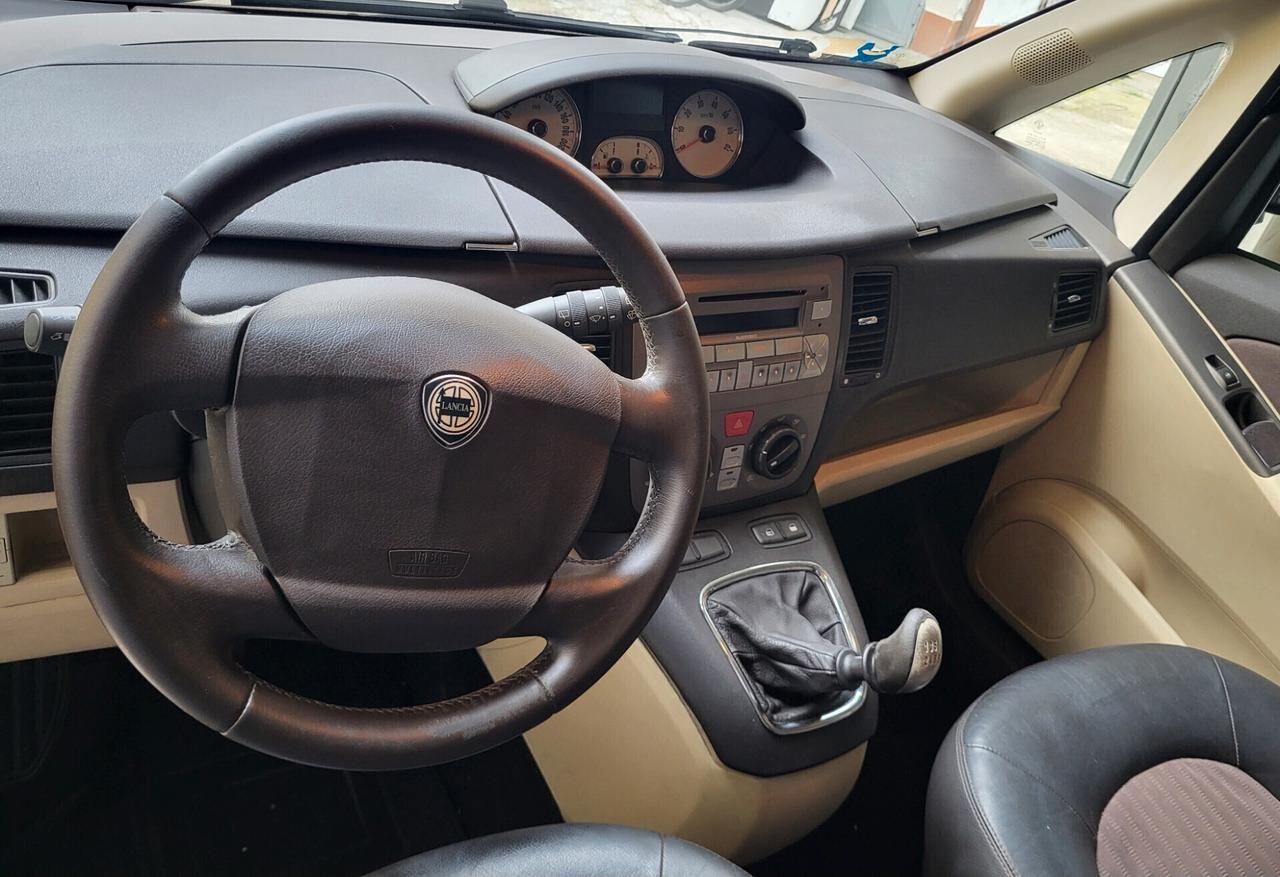 Lancia MUSA 1.4 16V Platino con tetto apribile