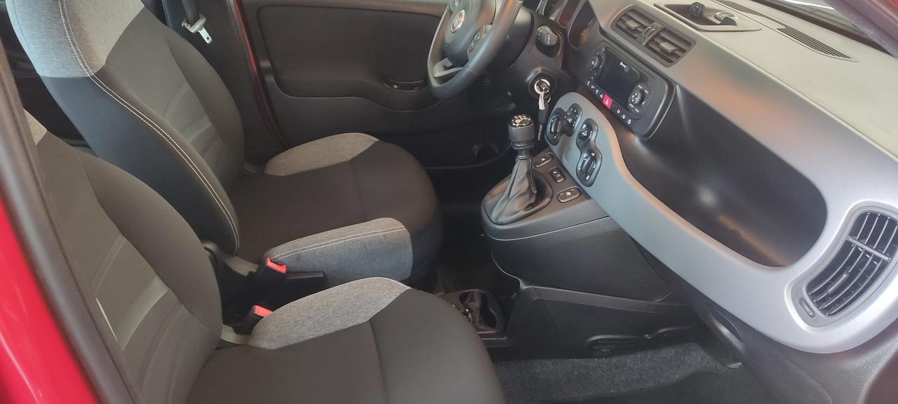 FIAT PANDA LOUNGE CROSS 1.2 BENZINA GPL