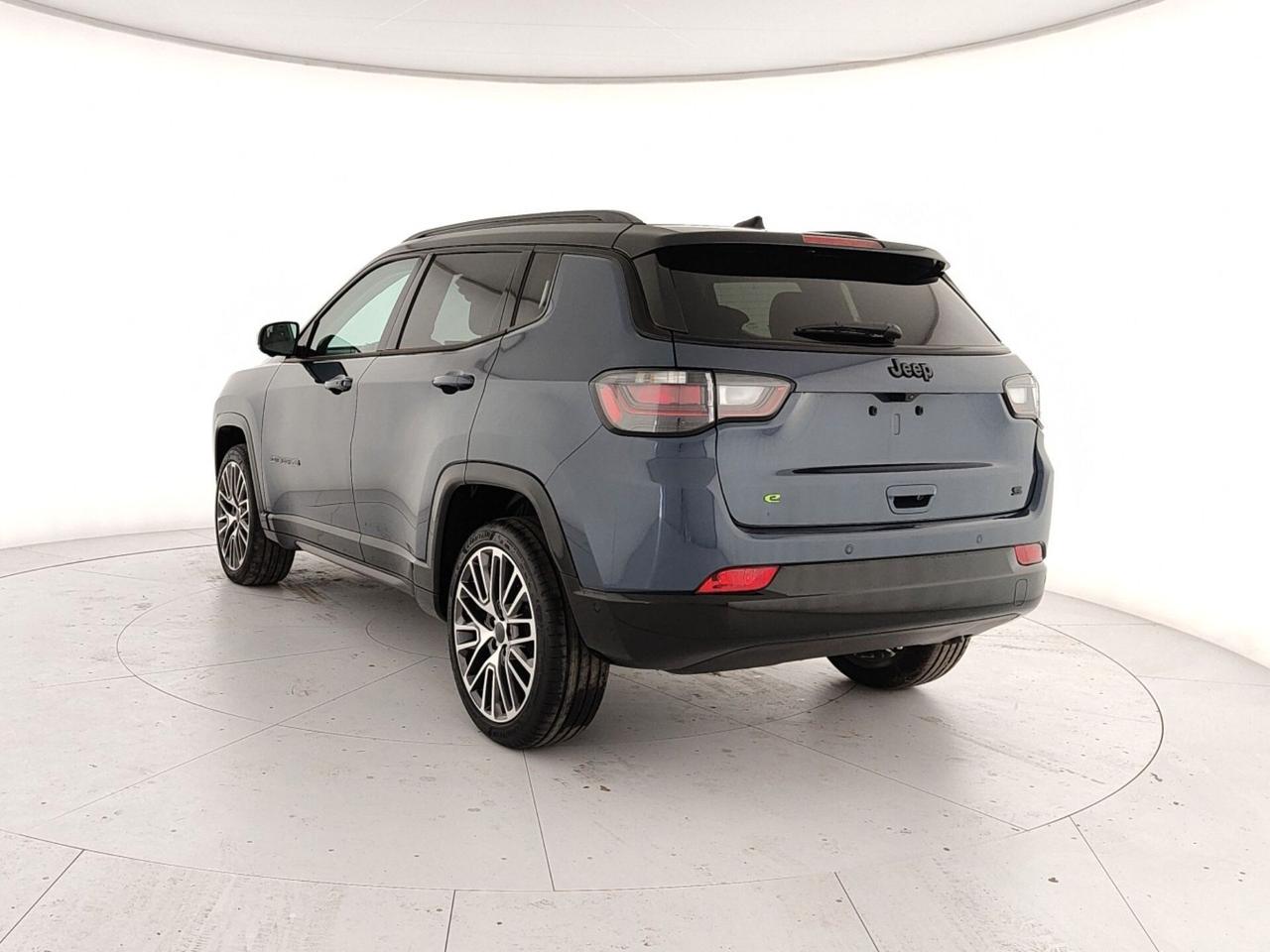 Jeep Compass HYBRID 1.5 TURBO MHEV Summit 130Cv