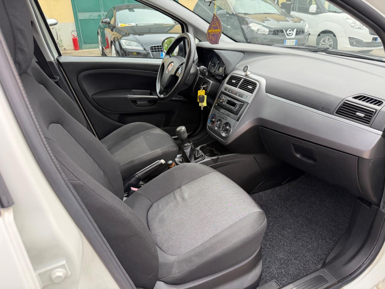 Fiat Grande Punto 1.3MJT 75 5p. Actual