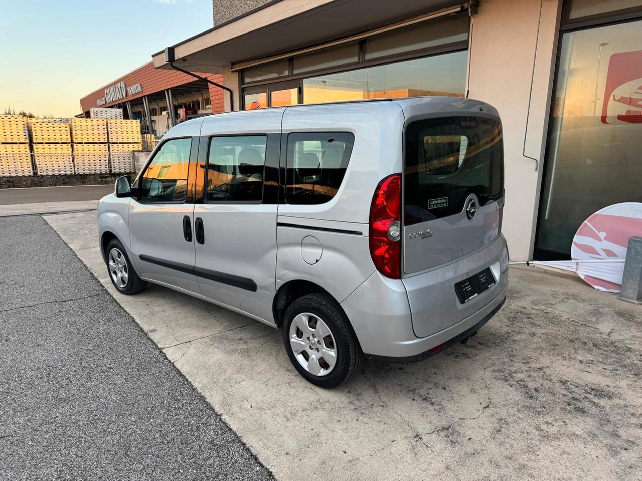 Opel Combo 1.6 CDTI 105CV 5 POSTI