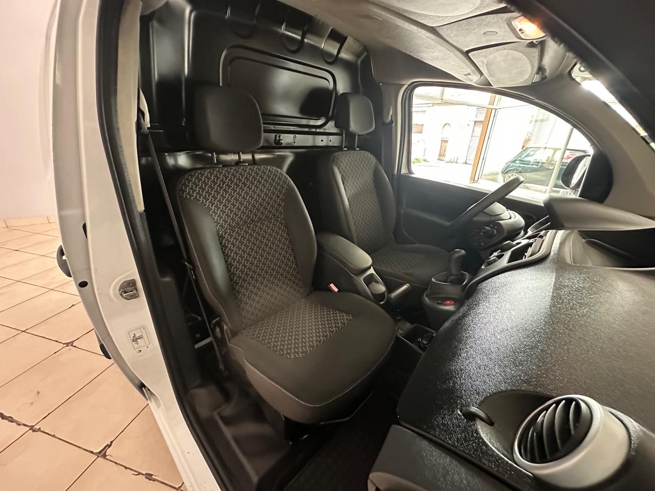 Renault Kangoo 1.5 dCi 90CV F.AP. 4p. Express