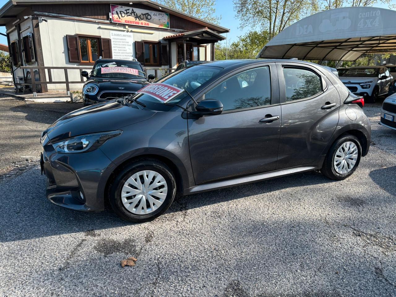 Toyota Yaris 1.5 Hybrid 5 porte Business